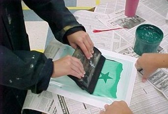絲網印刷機在使用過程中需要怎樣的保護措施
