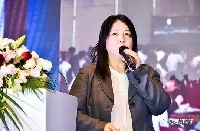 日本標(biāo)簽新聞報(bào)鈴木由紀(jì)子演講